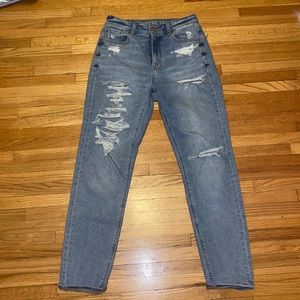 American Eagle Mom jeans